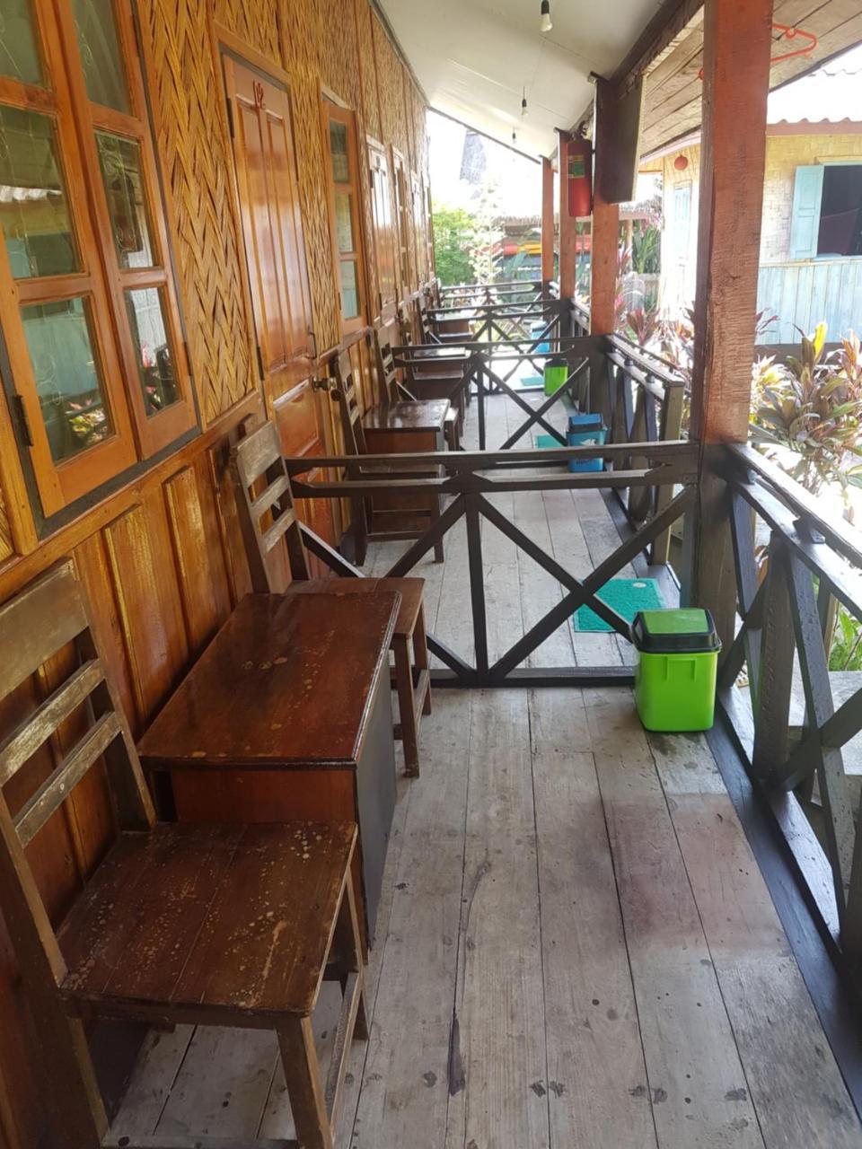 Lattanavongsa Guesthouse And Bungalows Muang Ngoi Exterior foto