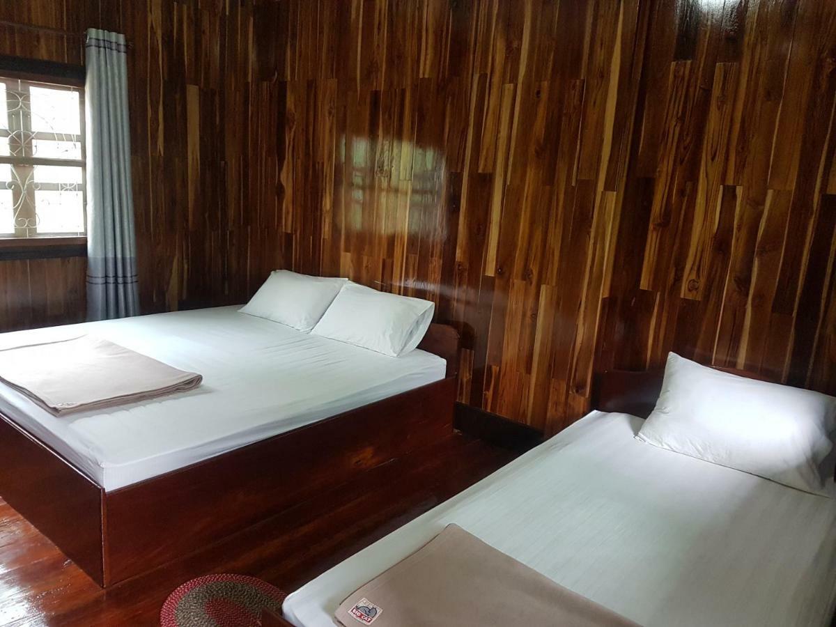 Lattanavongsa Guesthouse And Bungalows Muang Ngoi Exterior foto